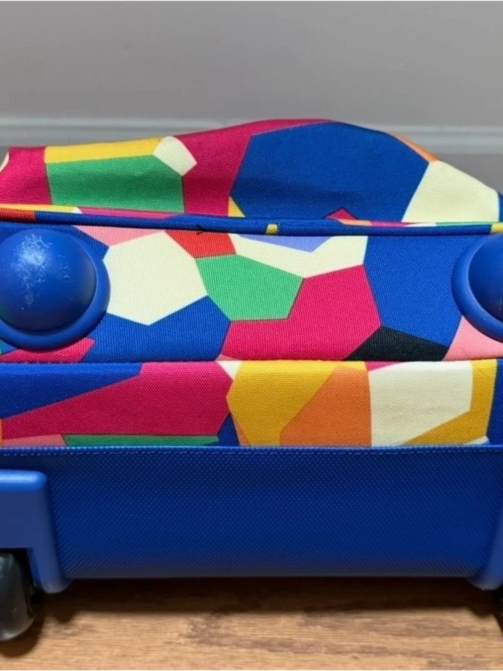 Vera Bradley “POP ART” Rolling Backpack- Retired and Highly Sought After Print